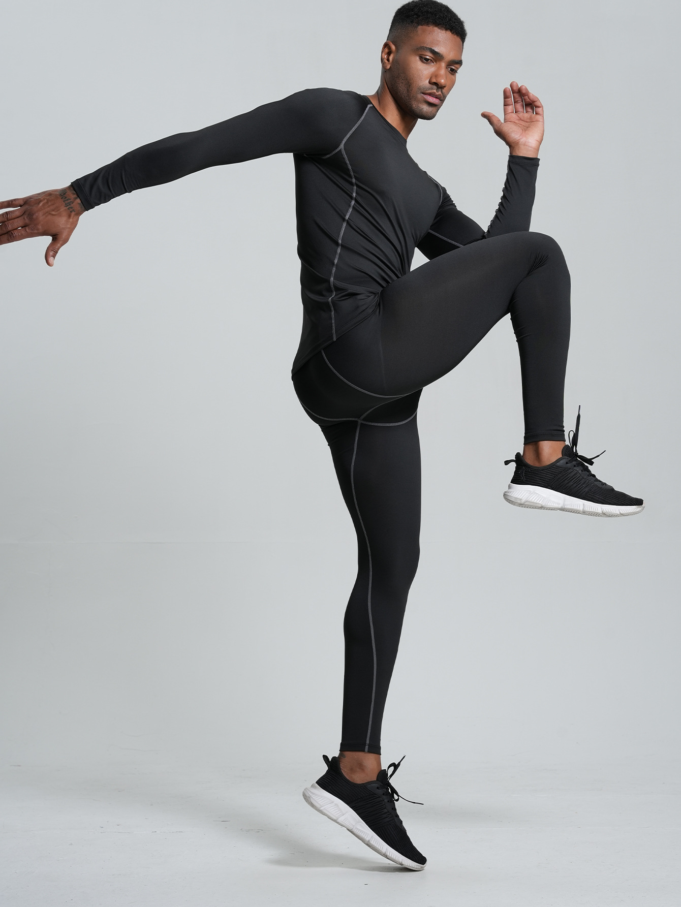 Set Invernale ad Alte Prestazi - Compression Long Pant recensione e prezzo